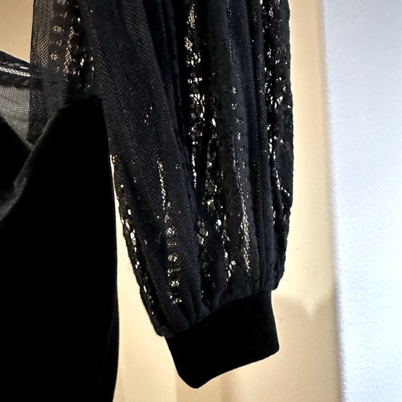 Black Velvet Lace Top - Picture 9 of 9